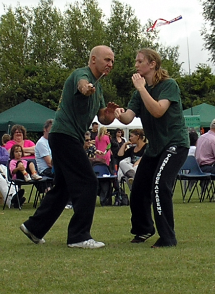 milton_demo_2009_10.jpg