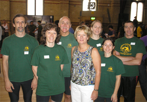 Demo team, with Debbie kaye (City Council) Canne de Combat demo team